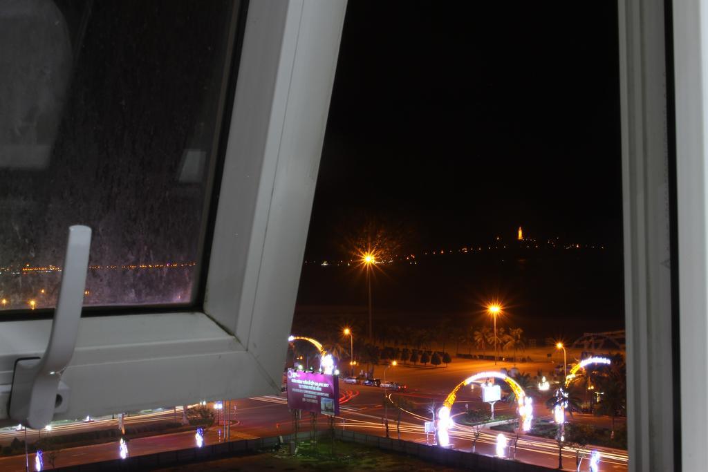 Misa Hotel Da Nang Esterno foto