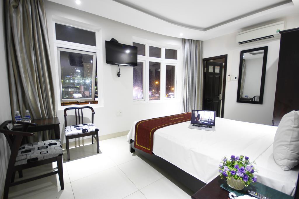 Misa Hotel Da Nang Esterno foto