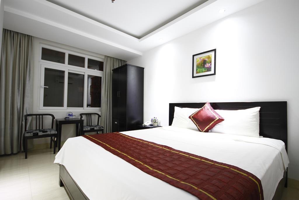 Misa Hotel Da Nang Esterno foto