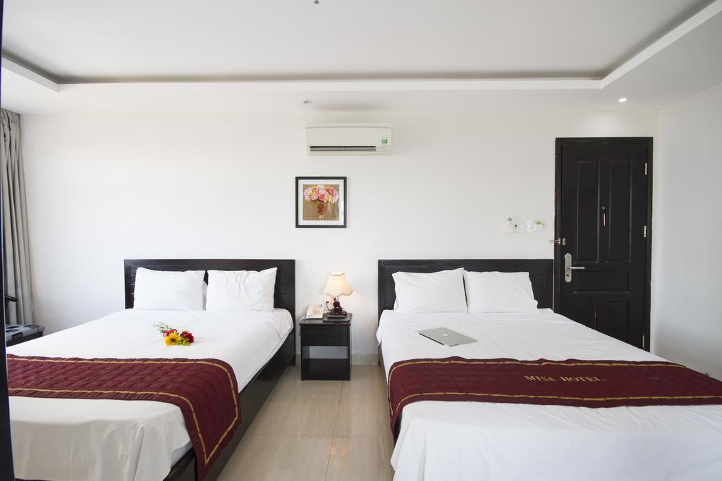 Misa Hotel Da Nang Esterno foto