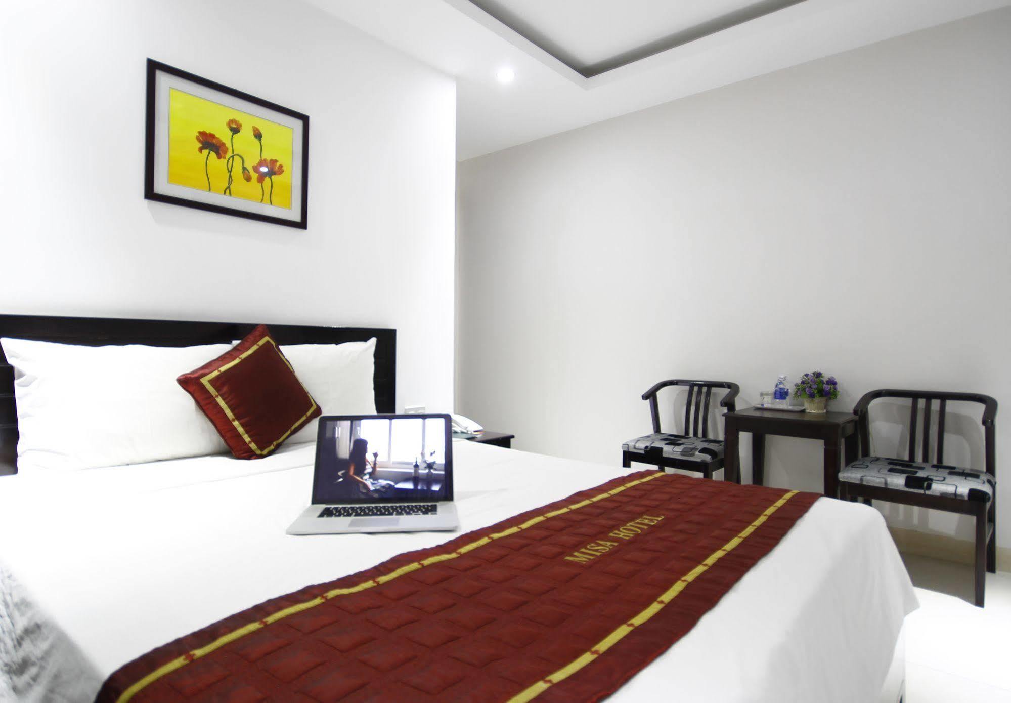 Misa Hotel Da Nang Esterno foto