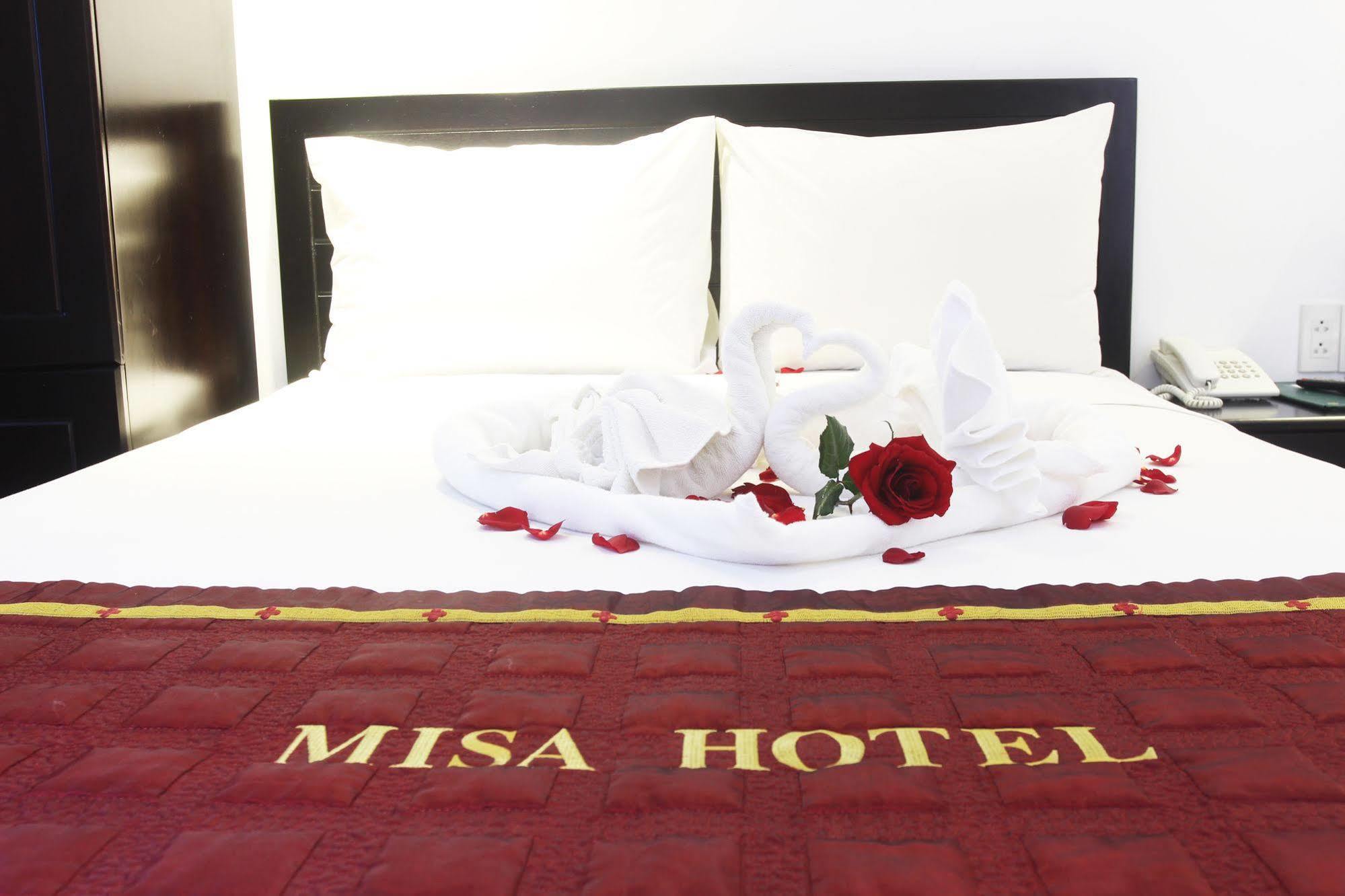 Misa Hotel Da Nang Esterno foto
