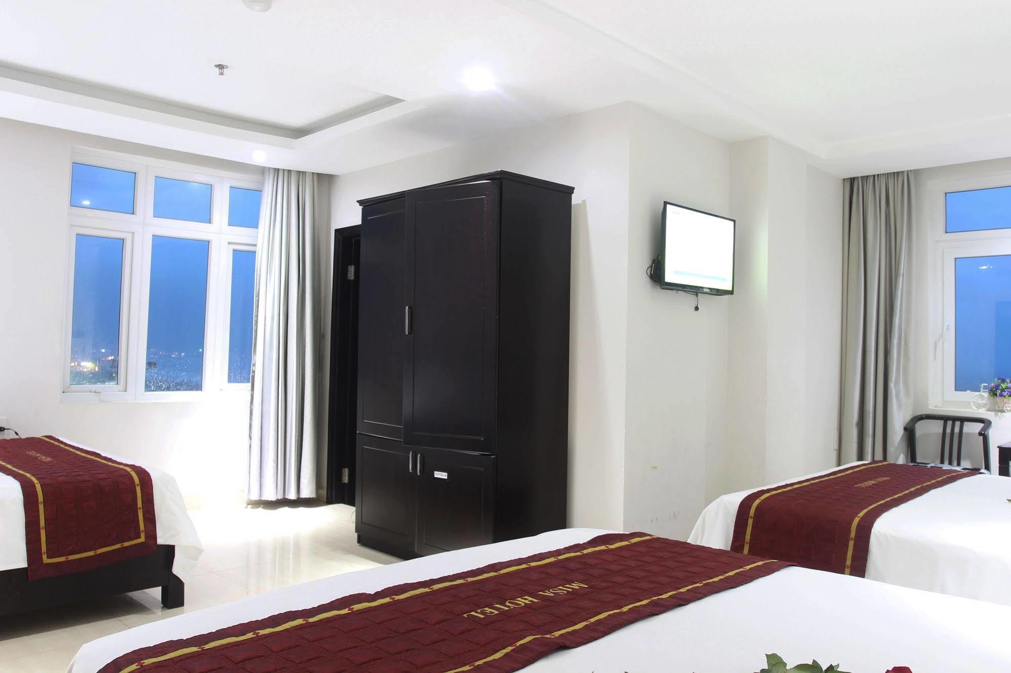 Misa Hotel Da Nang Esterno foto